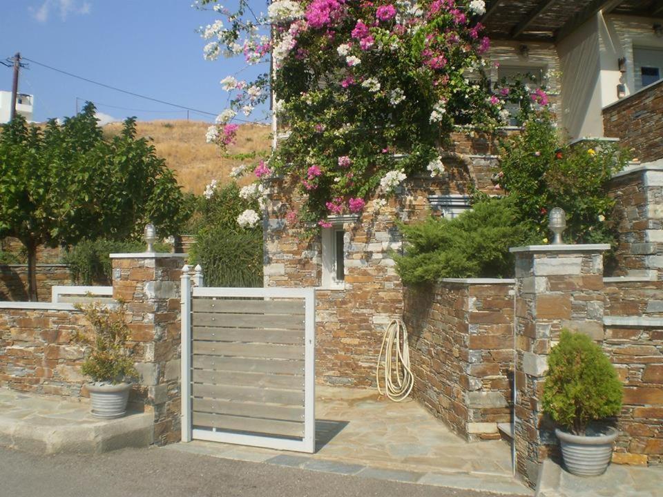 Aeolia Villas Карист Екстер'єр фото